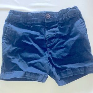 I’m excellent used condition. Comes from a smoke free home.